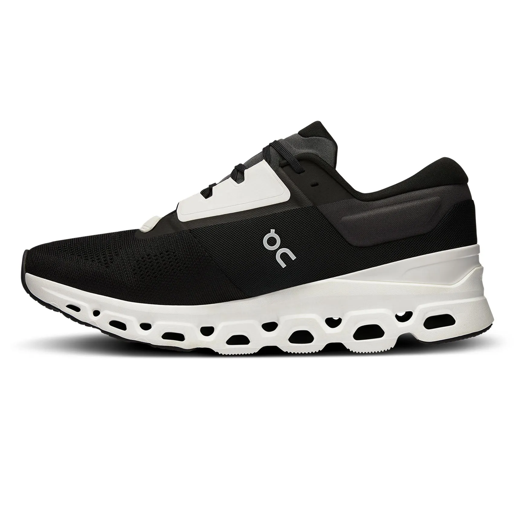 Mens On Running Cloudstratus 3