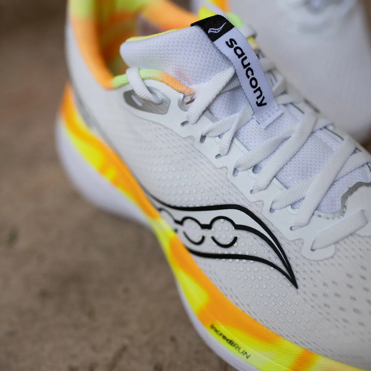 Mens Saucony Endorphin Trainer