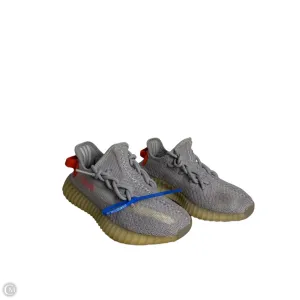 Shoes Luxury Designer By Yeezy In Grey, Size: 6
