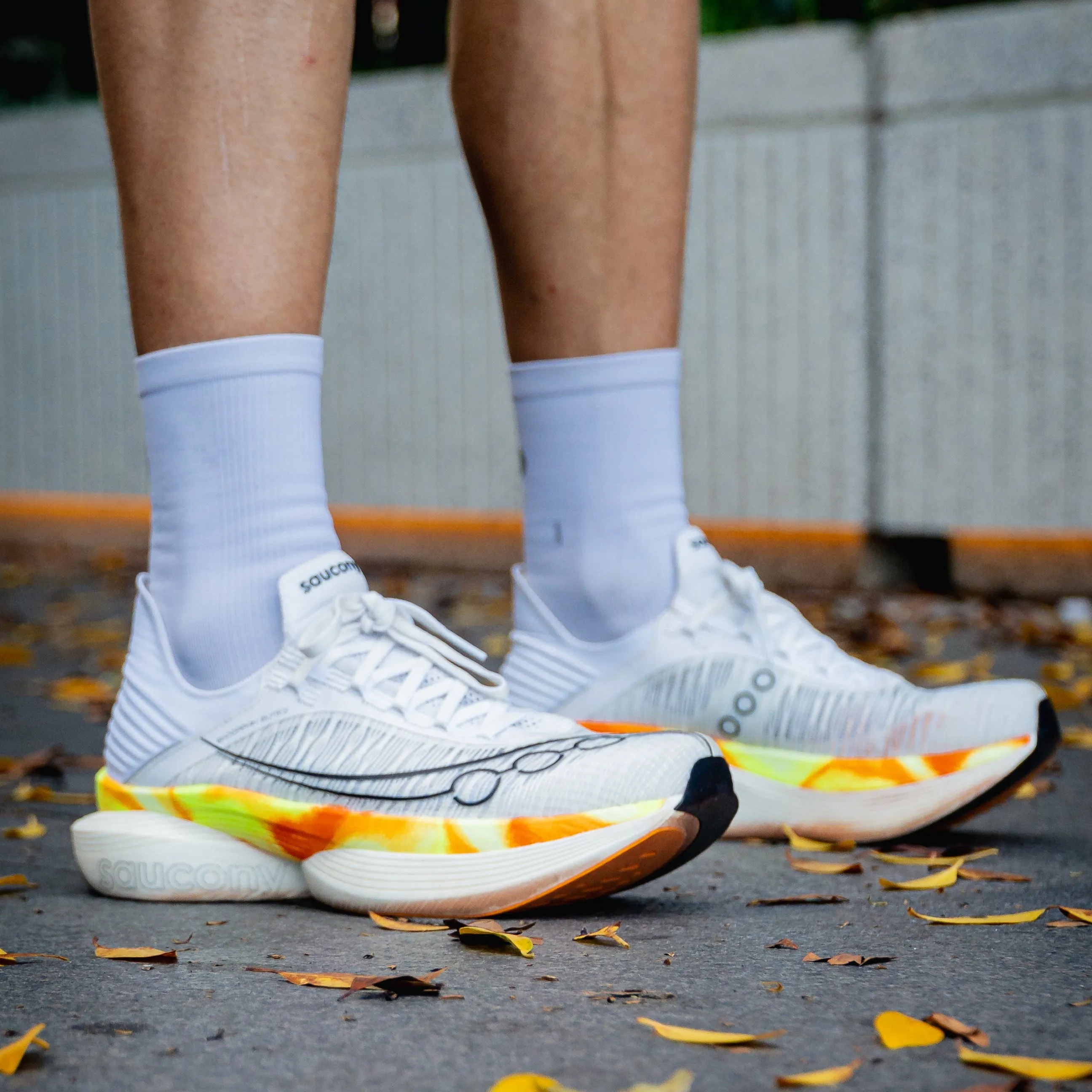 Unisex Saucony Endorphin Elite 2